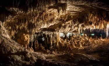 tulum-underground-cenote-cave-stalactites