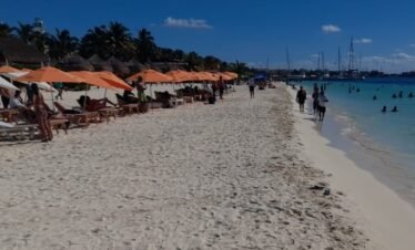 Beautiful beach in Isla Mujeres, Mexico